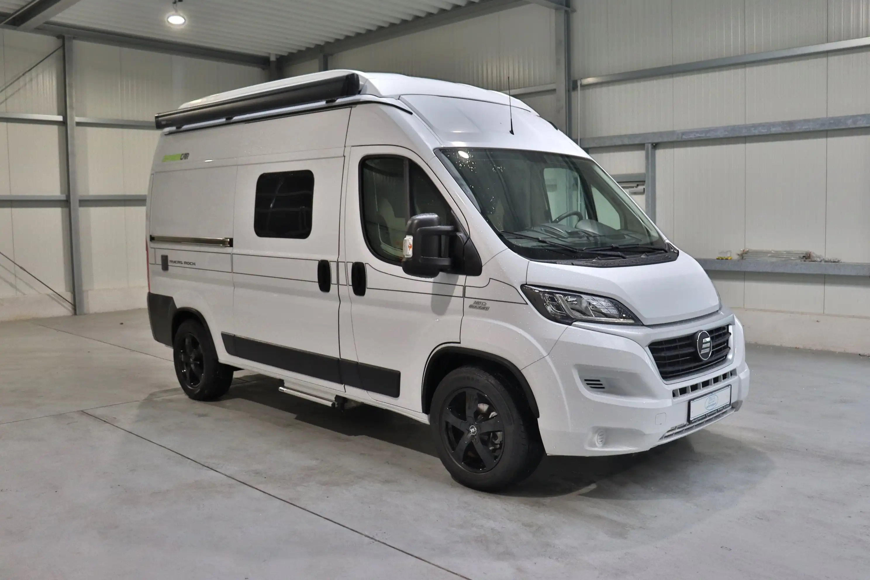 HYMER-ERIBA Hymercar Ayers Rock